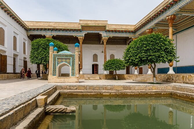 2 Day Ukhum Hiking Tour from Bukhara - Who this tour suits best, and who should skip it