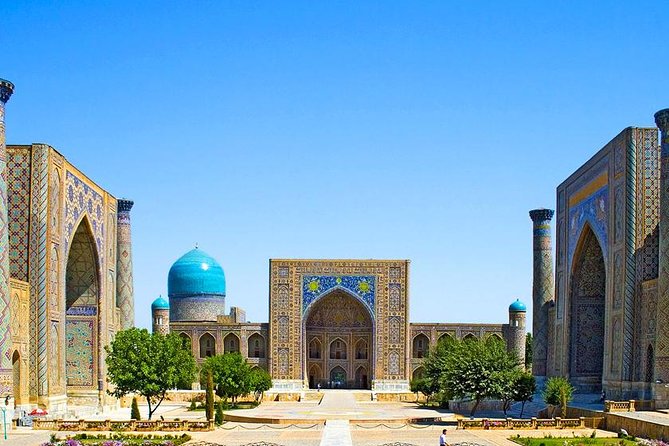 2 Days Tour to Bukhara and Samarkand from Tashkent by train - Bukhara on Foot: Lyab-i-Hauz to the Carpet Museum
