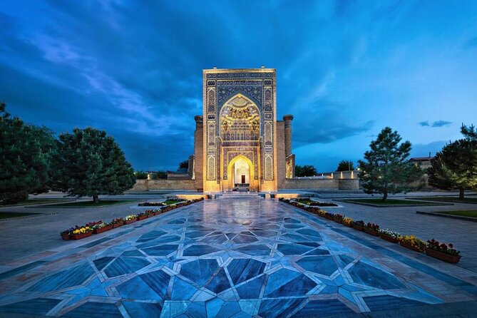 6- Day Private Tour to Tashkent, Khiva, Bukhara and Samarkand - Day 3: Train from Khiva to Bukhara across the Silk Road route