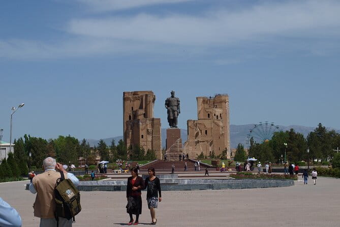 A City Tour Of Samarkand: The Pearl Of The East - Guides that can make or break the tour