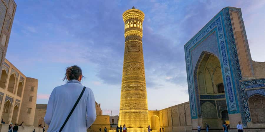 A Group Walking Tour Of Old Town - Walking Through Bukhara’s Old Town Without Getting Lost