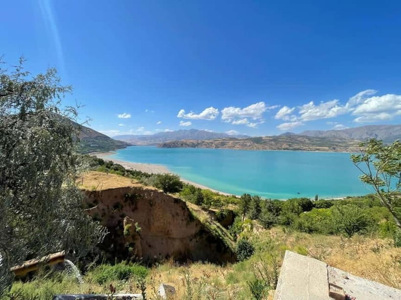 Amirsoy, Chimgan & Charvak Full-Day Adventure - Amirsoy Resort: Cable Car Views and Winter Fun Up Top