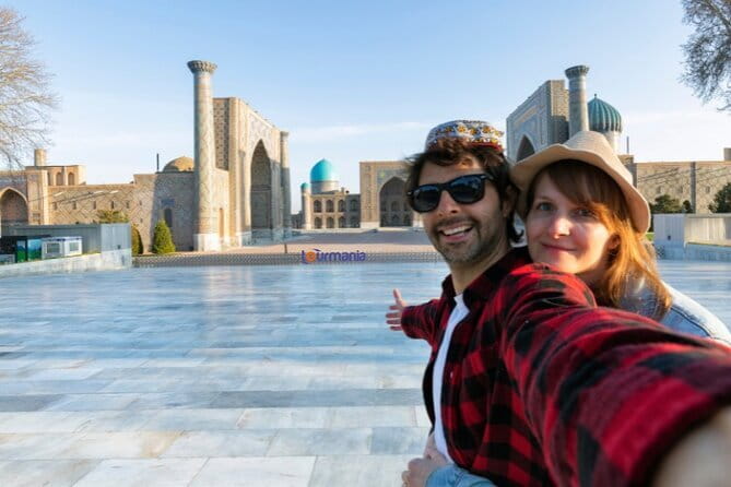 Best of Samarkand: City Tour – Inside Visits Included - Siyob Bazaar and dried fruits, where the city shows its daily face