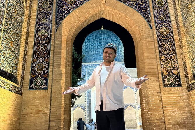 Best of Samarkand: City Tour – Inside Visits Included - Pickup, timing, and how the group stays on track