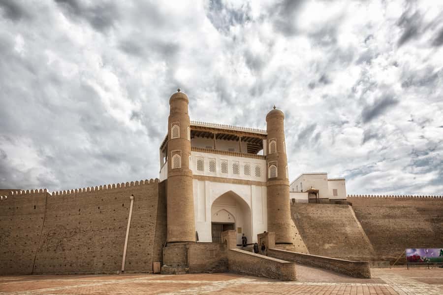 Bukhara: Full-Day Guided Tour with English-Speaking Guide - Samanid Mausoleum: 10th-century brickwork that rewards attention