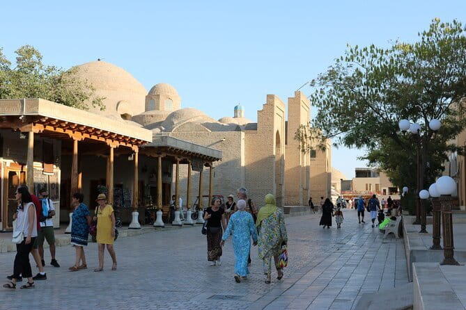 Bukhara: Private Guided Walking Tour with Hotel Pickup - Lyabi-Hauz Ensemble: start where Bukhara feels local