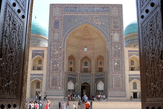 Bukhara: Walking Tour with a Small Group - Lyabi Khause Square: Where the City’s Social Life Starts