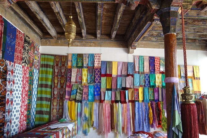Fergana Valley 2-Day Private Tour - Margilan and natural silk: dyeing fabric with natural dyes