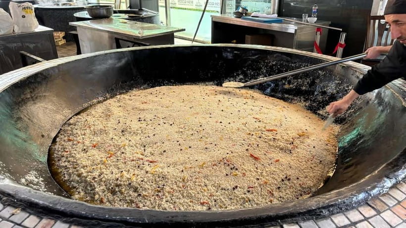 Food tour in Tashkent - Chorsu Bazaar: where your senses get the first lesson