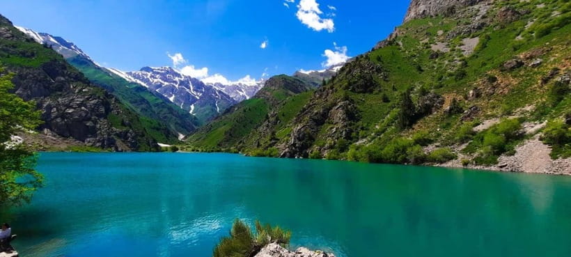 Jade Lake Tour from Tashkent - Pickup timing and the first walking phase near the stream