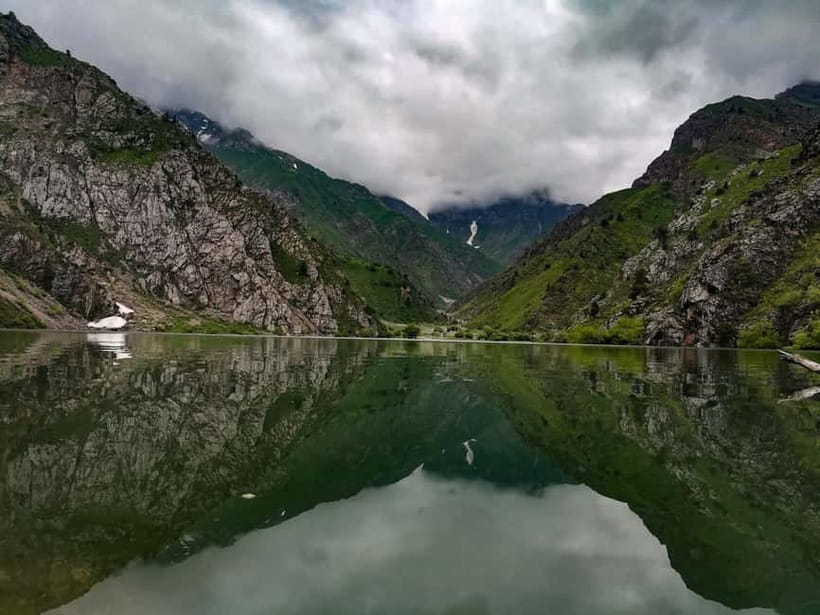 Jade Lake Tour from Tashkent - Charvak Reservoir and mountain photo stops: small breaks, big payoff