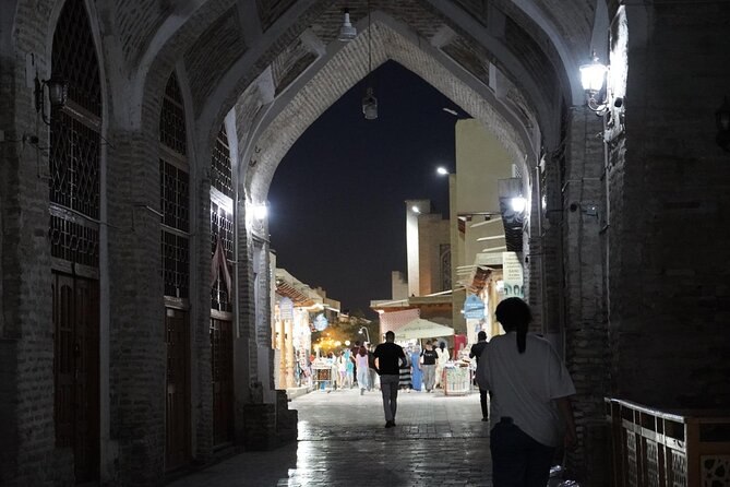 One-Day Private Tour in the Old Town of Bukhara - Price and logistics: what $67 really means