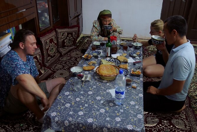 Private Samarkand Cooking Class with Market Tour & Transfers - A neighborhood market tour that sets up the whole meal