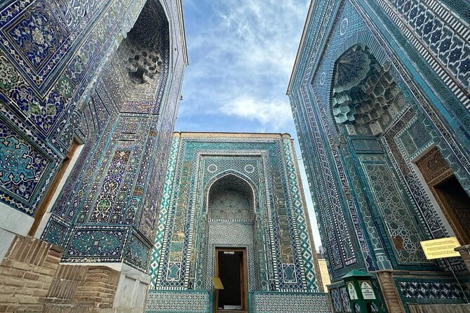 Samarkand City Tour from Silk Paper Factory to Registan Square - Key things you will notice on this tour