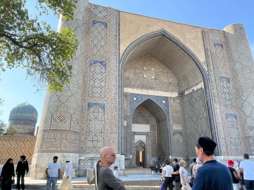 Samarkand One Day Tour: one day walking & group tour - How the small-group format feels in real life