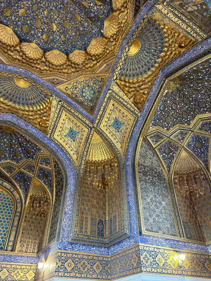 Samarkand: Private Guided Immersive Walking Tour - Ulugh Beg Observatory: science in a city that loves symbols