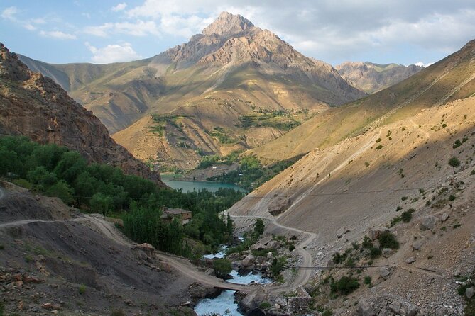 Seven Lakes Tajikistan Private Excursion From Samarkand - Samarkand to Tajikistan: the border transfer rhythm