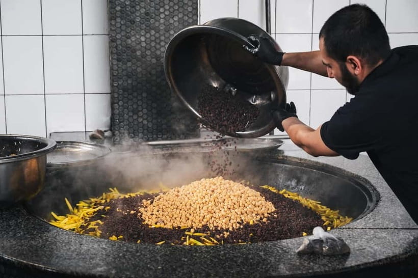 Tashkent: 4 Hour Food Tour and Metro Journey with a Guide - Chorsu Bazaar: your best start for flavors and questions