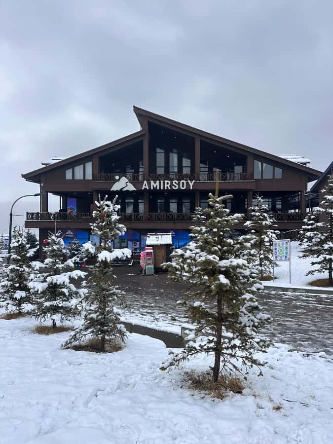 Tashkent : Premium Amirsoy, Chimgan Mountains & Charvak Lake - Chimgan Mountains: Chair Lift Views, Optional Horses, and Quick Thrills