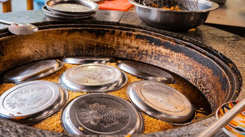 Tashkent: Private Full-Day City Tour on a Premium Car - Chorsu Bazaar under the turquoise dome: what to do with your shopping time