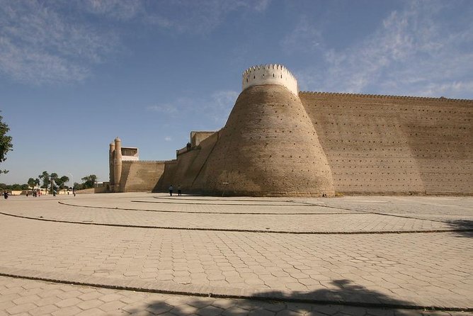 Tashkent-Samarkand-Bukhara tour-3nights/4 days - Day 2 in Bukhara: Sitorai-Mokhi-Khosa and a first sense of scale