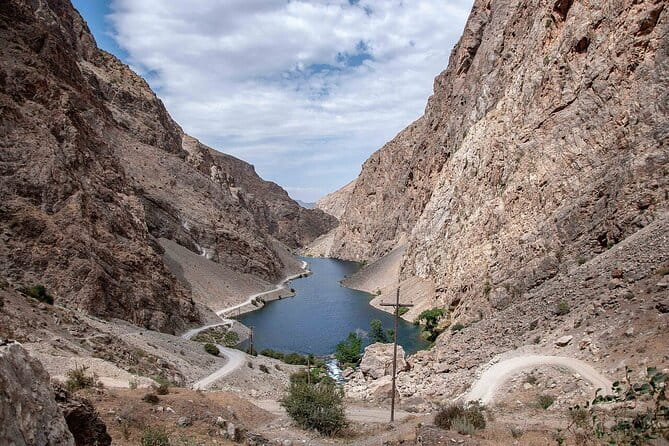 Tour From Samarkand To Tajikistan: Seven Lakes - Border crossing on foot: the part that can make or break the day