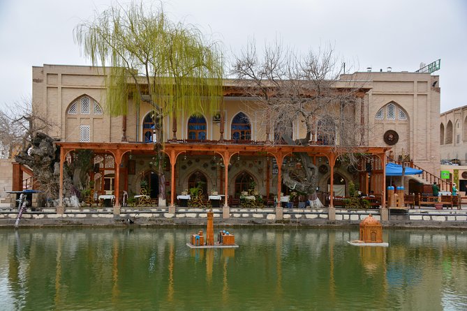 Uzbekistan - Fairy Tales from 1001 Nights - Afrosiyob to Bukhara and a Dinner Show at Nodir Devonbegi