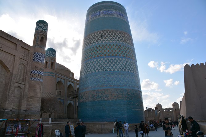 Uzbekistan - Fairy Tales from 1001 Nights - Khiva Transfer: Sitorai Mokhi-Khosa, Naqshbandi Mausoleum, and Itchan Kala by Nightfall